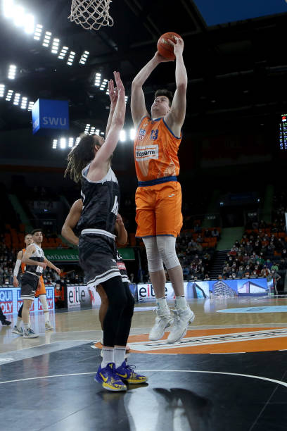 侨银行的 侨银行的