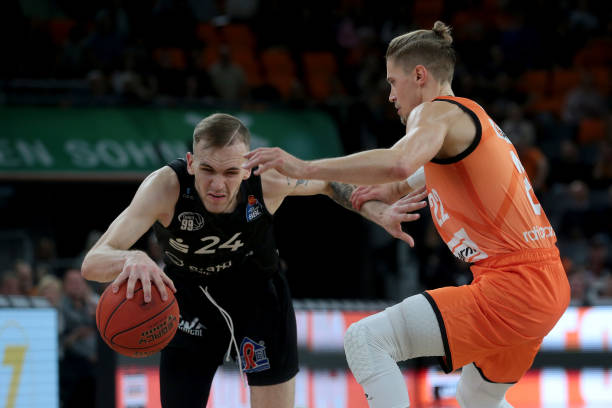 新条令在内 新条令在内