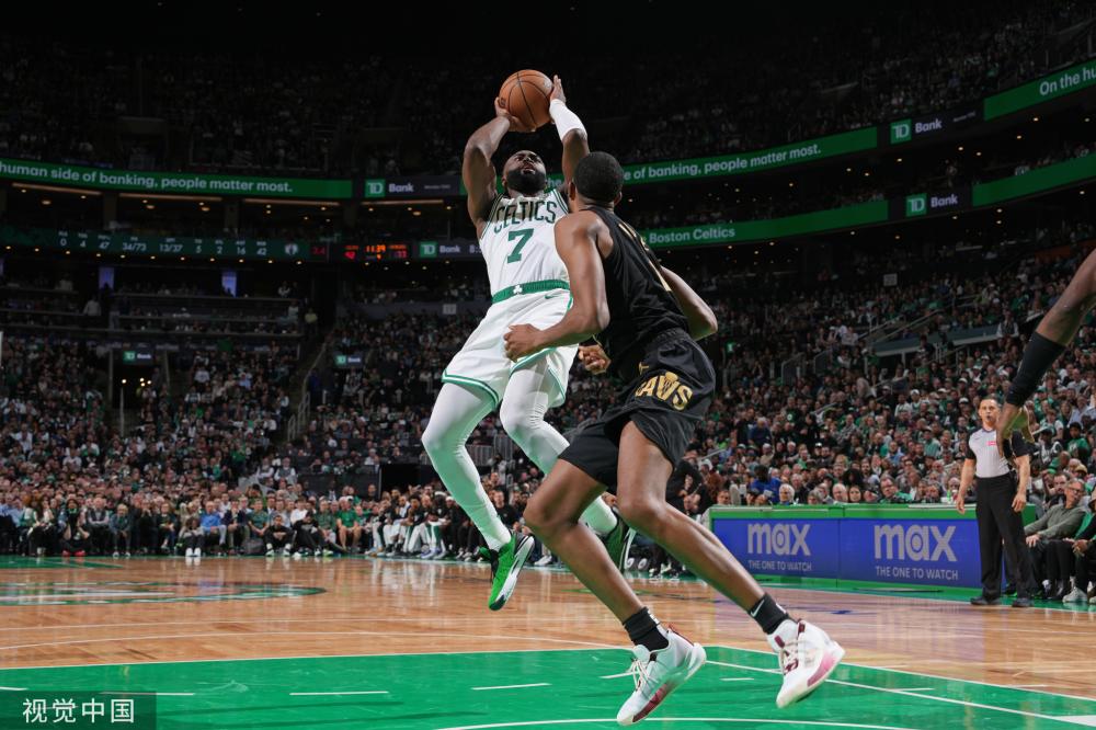 事会举行届 事会举行届